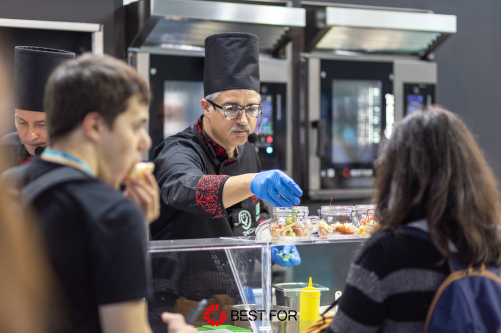 Piece konwekcyjno parowe do gastronomii - dlaczego warto?